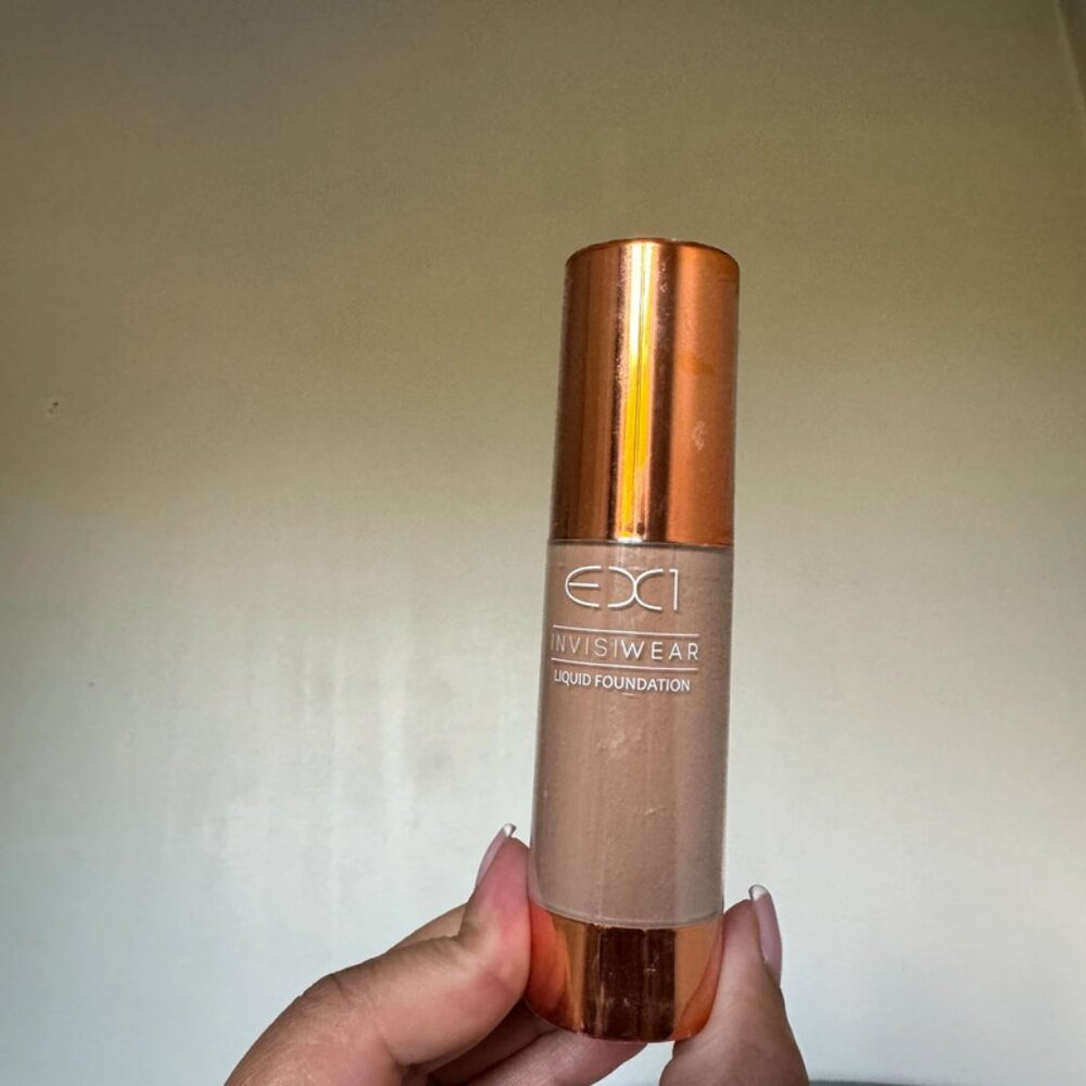 I'm Looking For EX1 foundation F200